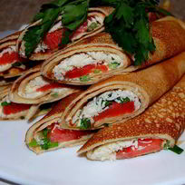 Блинчики с моцареллой и красной рыбой