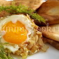 Рецепт Блинчиков с яичницей