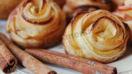 Рецепт Бездрожжевых булочек из слоеного теста