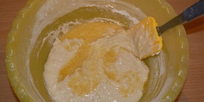 Рецепт булочек с брусникой, клубникой и штрейзелем