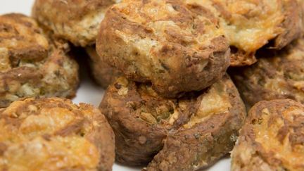 Рецепт Булочек с чесноком и прованскими травами