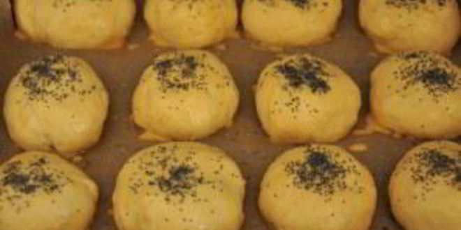 Рецепт булочек со сгущенкой вареной