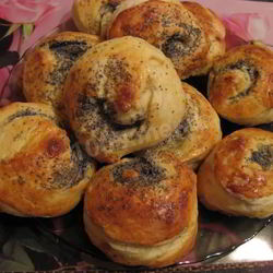 Рецепт Красивых булочек с маком из дрожжевого теста