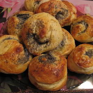 Рецепт Красивых булочек с маком из дрожжевого теста