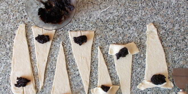 Рецепт круассанов с шоколадной маковой начинкой