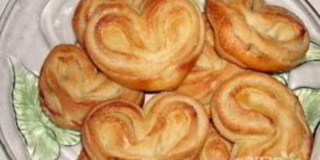 Рецепт плюшек с сахаром