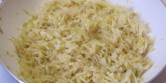 Рецепт постных булочек с капустой