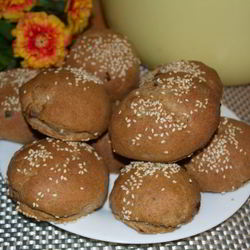 Рецепт Ржаных булочек с луком в хлебопечке