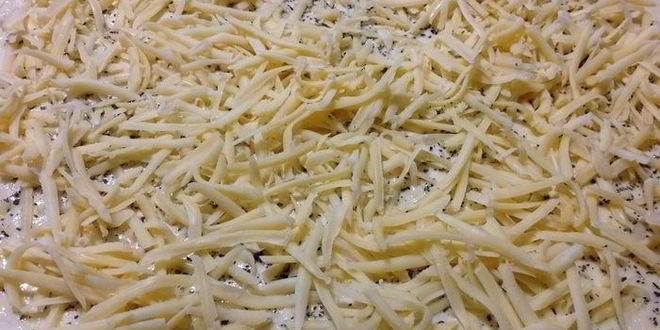 Рецепт сырных булочек с базиликом на картофельно-дрожжевом тесте