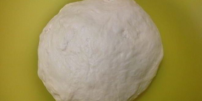 Рецепт сырных булочек с базиликом на картофельно-дрожжевом тесте