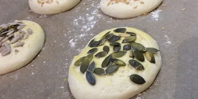 Рецепт творожных булочек к завтраку