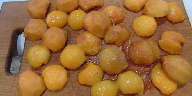 Рецепт ватрушек с абрикосами