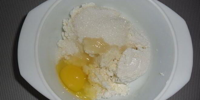 Рецепт ватрушек с творогом на тесте со свежими дрожжами