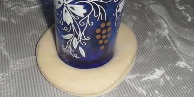 Рецепт ватрушек с творогом на тесте со свежими дрожжами