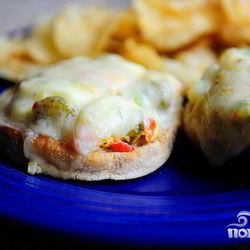 Рецепт Запеченных булочек с тунцом и сыром