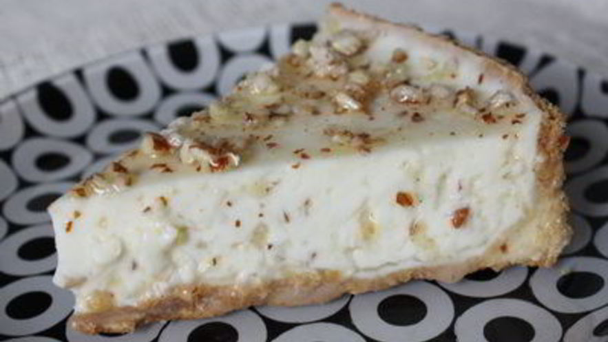 Рецепт чизкейка с миндальным пралине