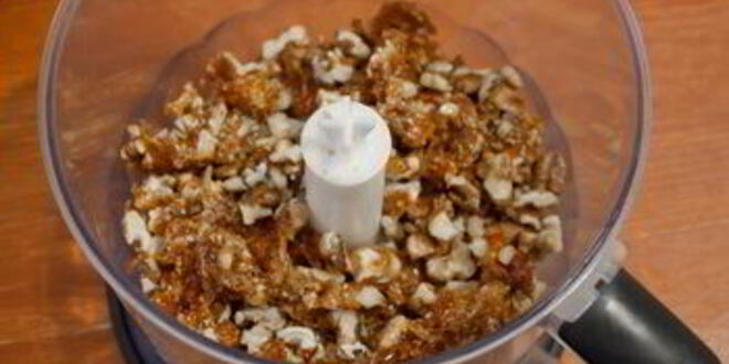 Рецепт чизкейка с пралине из грецких орехов