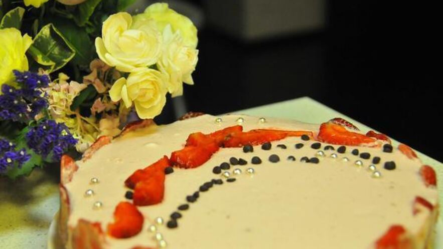 Рецепт клубничного чизкейка с маршмеллоу