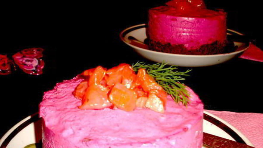 Рецепт свекольного чизкейка с форелью