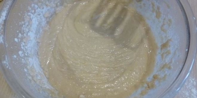 Рецепт кекса на яблочном пюре с орехами