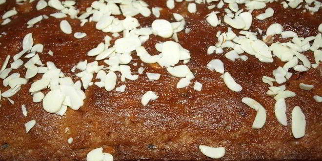 Рецепт кекса с вяленой вишней, арахисом и шоколадом