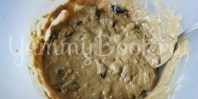 Рецепт кофейного кекса с орехами и черносливом