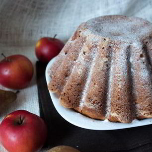 Рецепт Яблочного кекса с изюмом