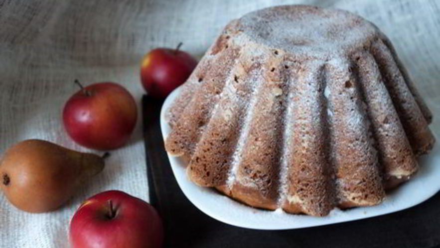 Рецепт яблочного кекса с изюмом