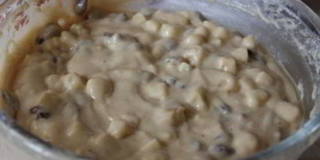 Рецепт яблочного кекса с изюмом