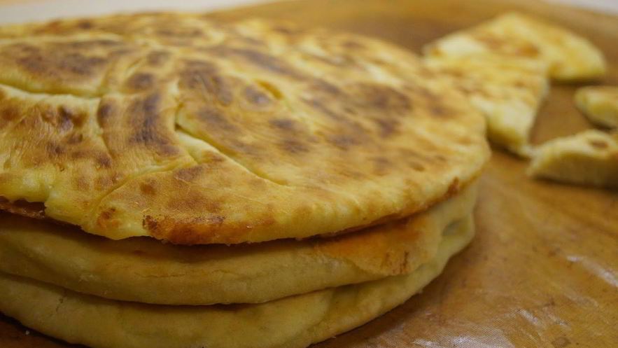 Рецепт хачапури с сулугуни на сковороде