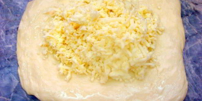 Рецепт хачапури с сыром в духовке особенный