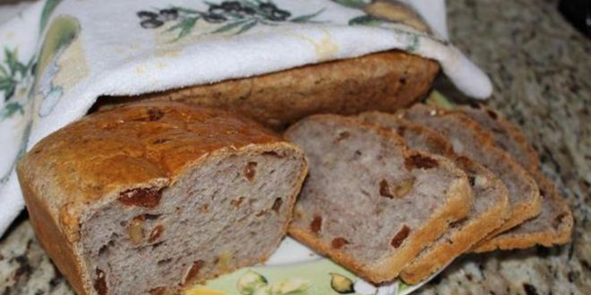 Рецепт хлеба с орехами и изюмом