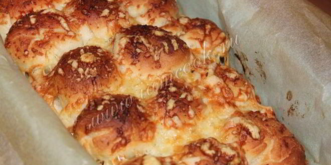 Рецепт обезьяньего хлеба с чесноком и сыром