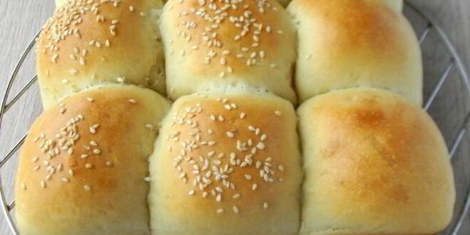 Рецепт порционного хлеба на сливках