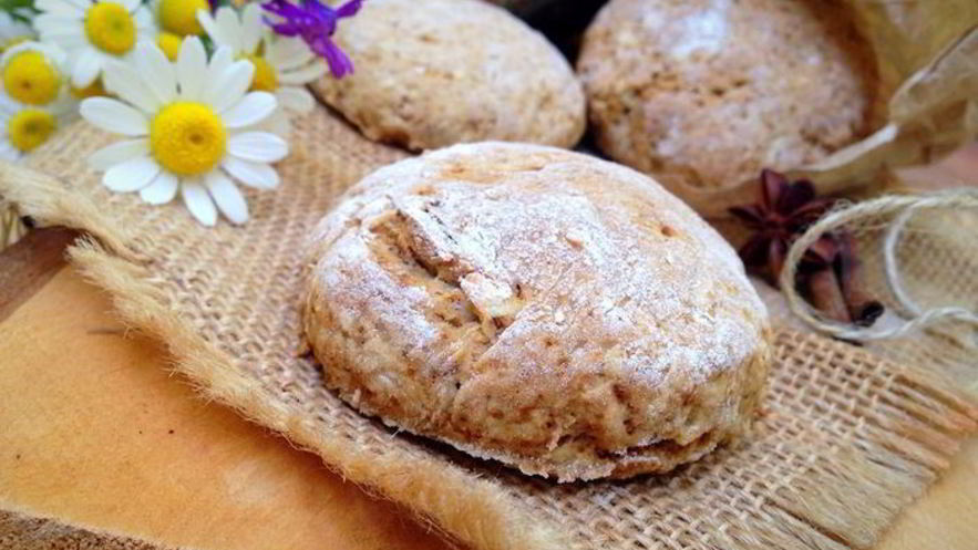 Рецепт цельнозерновых сконов с яблоком