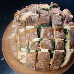 Рецепт Закусочного хлеба с сыром и зеленью