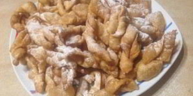 Рецепт хрустящего хвороста на воде