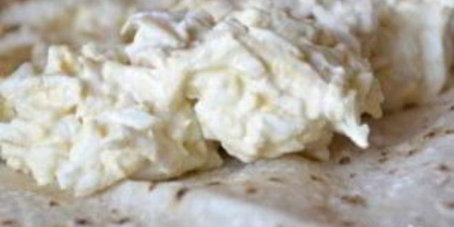 Рецепт лаваша с плавленым сыром и яйцом