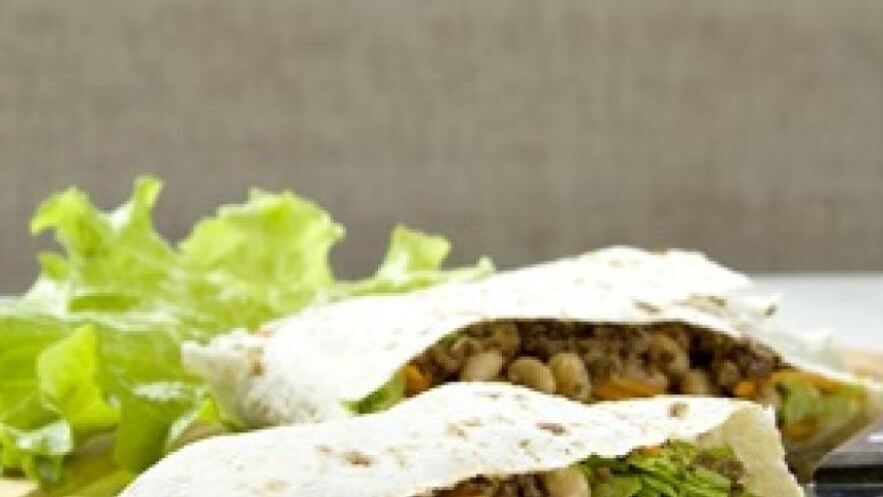 Рецепт лаваша с пряной говядиной и фасолью