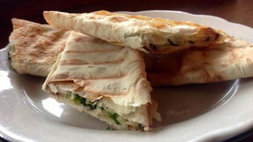 Рецепт лаваша с сыром и зеленью