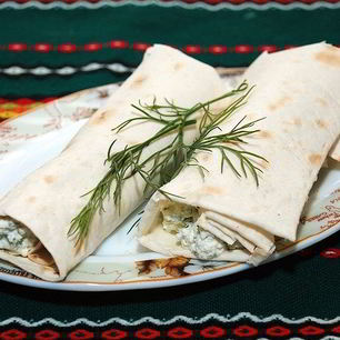 Рецепт Лаваша с творогом и чесноком