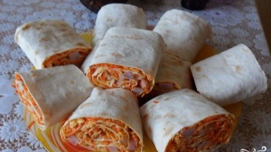 Рецепт рулетиков из лаваша с морковкой