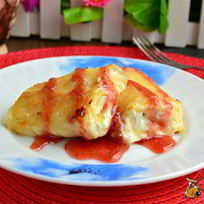 Рулетики из лаваша с творогом жареные на сковороде