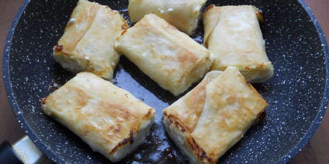 Рецепт рулетиков из лаваша с творогом жареные на сковороде