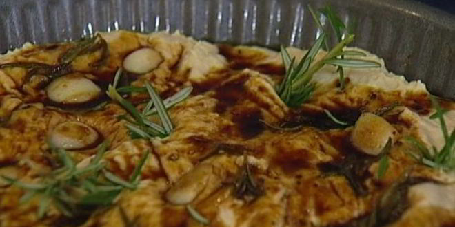 Рецепт фокаччи с чесноком и розмарином