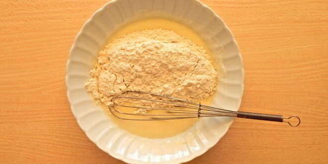 Рецепт фокаччи с грушей, шоколадом и орехами