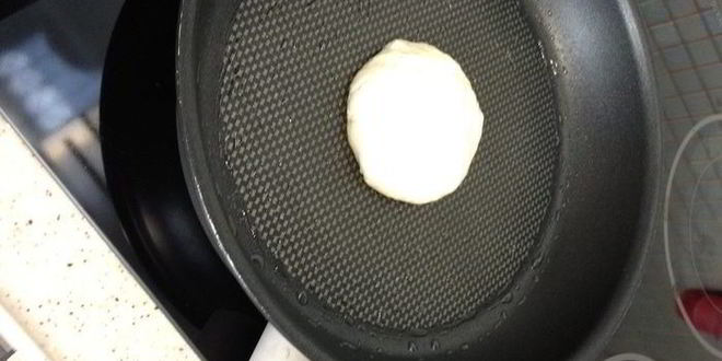 Рецепт хоттока — корейских лепешек со сладкой начинкой