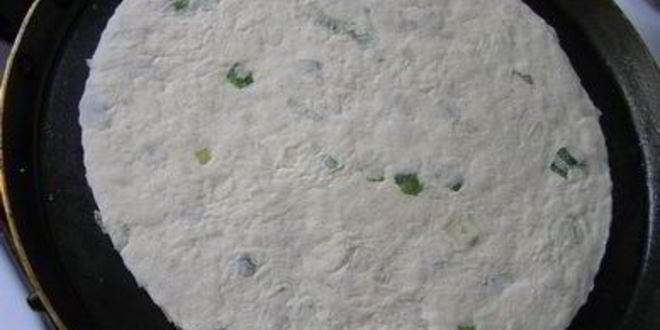 Рецепт лепешки с зеленым луком