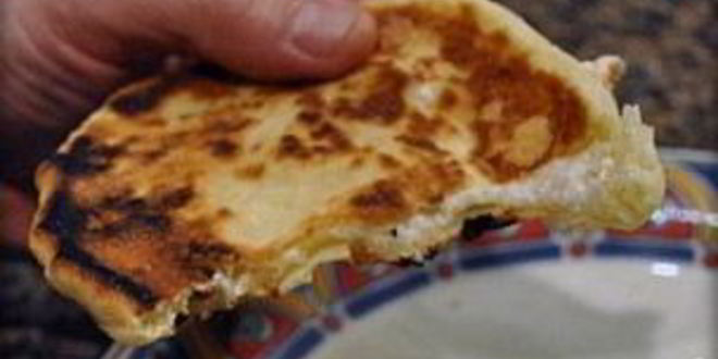 Рецепт лепешек на кефире с начинкой