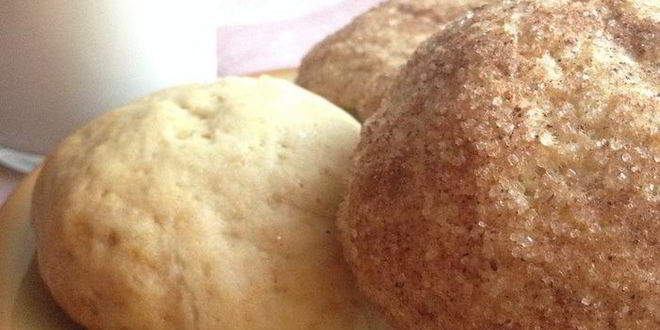 Рецепт постных лепешек на рассоле с корицей и сахаром